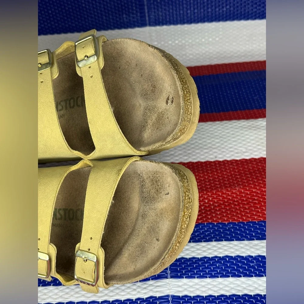 Women’s - Birkenstock Florida Vegan Three Strap Tan Latte Sandals Size 6 Shoes